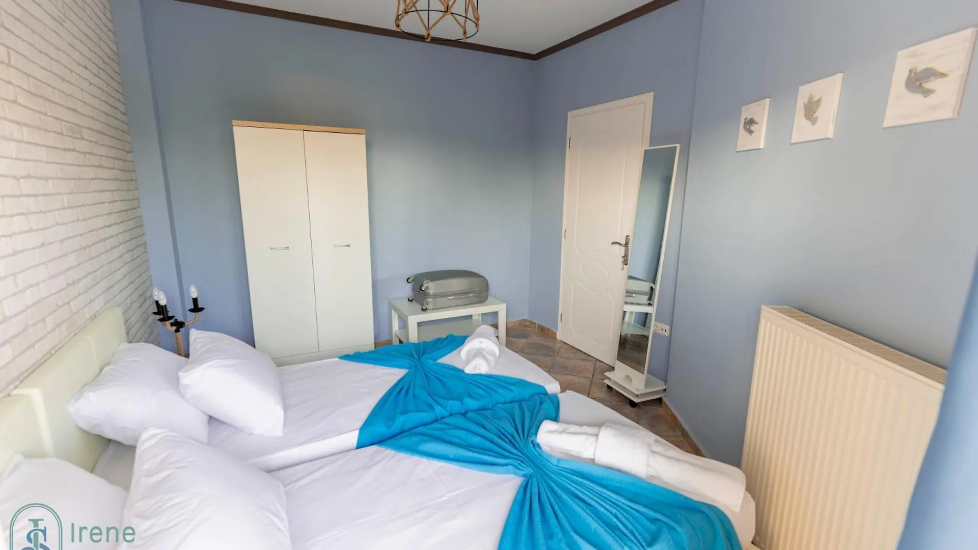 Irene Suites Nea Moudania Apartment
