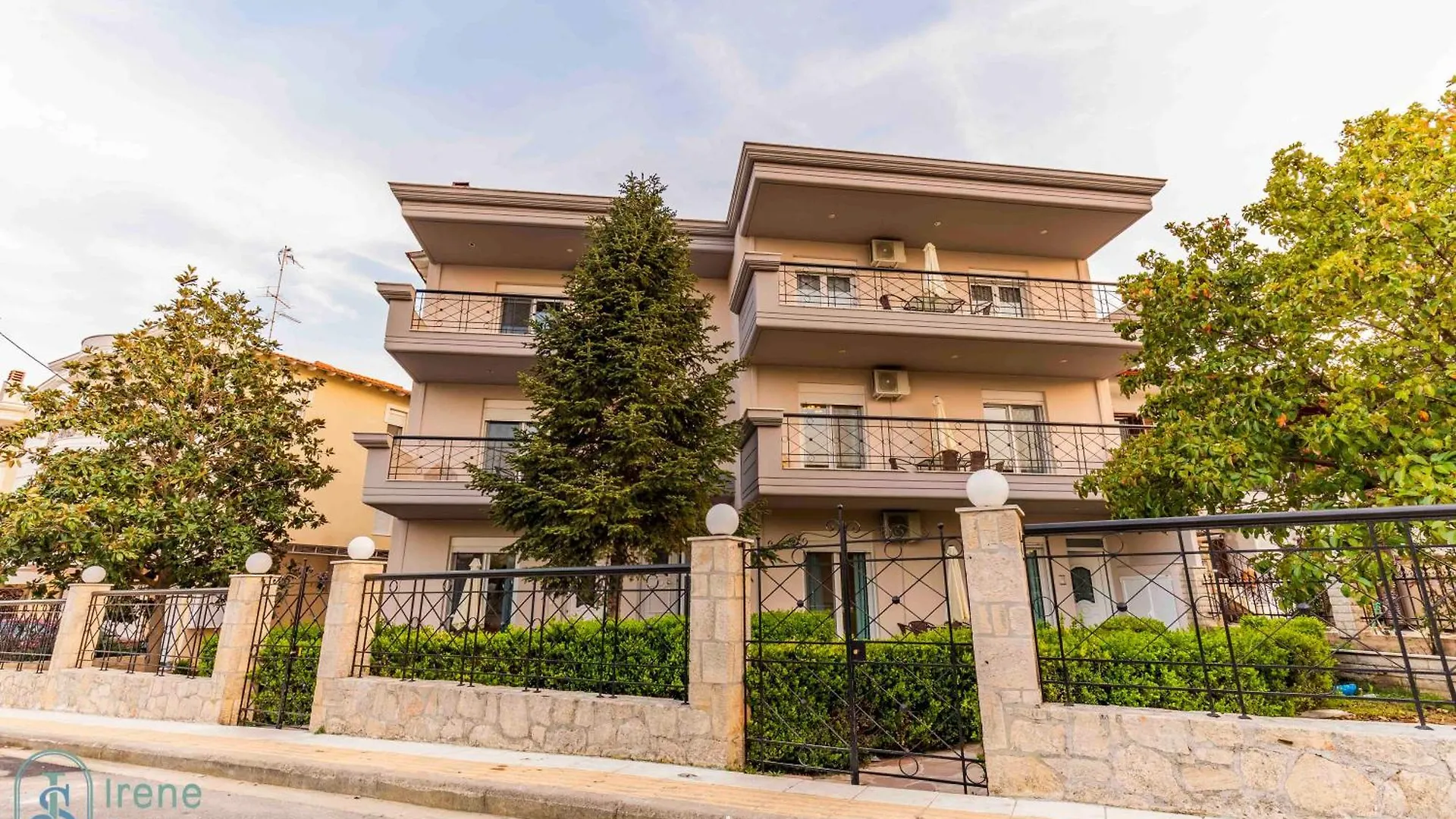 Irene Suites Nea Moudania
